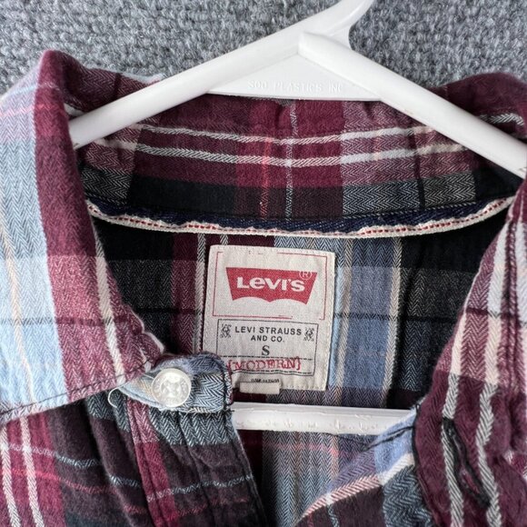 Levi’s Pearl Snap Shirt Lightweight Flannel Plaid Red Blue Small Modern Fit - Picture 6 of 11